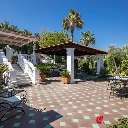 Elide With Private Pool * Massa Lubrense